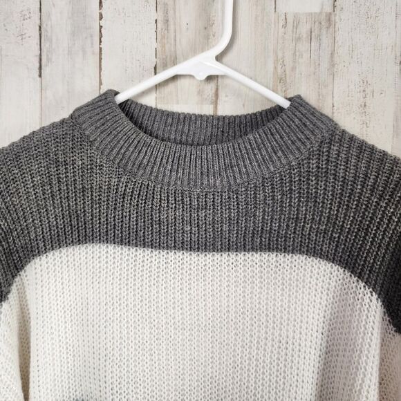 Amaryllis Striped Mock Neck Sweater Size S/M - Picture 6 of 9